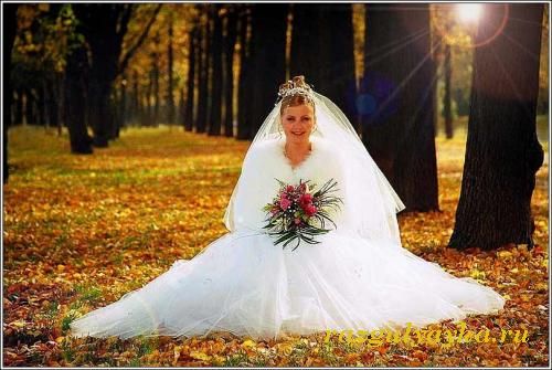 фото невеста осенью